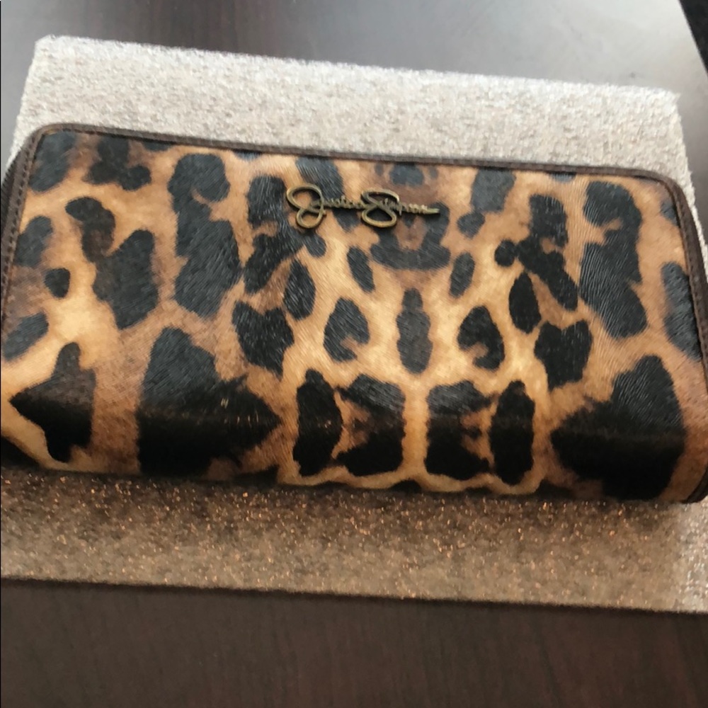 Jessica Simpson leopard print wallet
